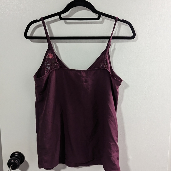 Kismet Floral Embroidered Camisole - Picture 2 of 3